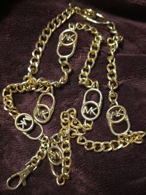 Michael Kors Gold Logo Link Chain Wallet/Key Holder
